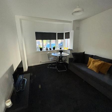 Castle Court Apartment 런던 외부 사진